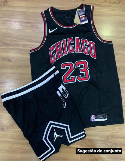 Short Jordan Preto com branco estampa Jordan