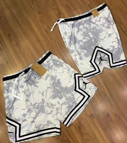 Short Jordan Camuflado Cinza/Branco