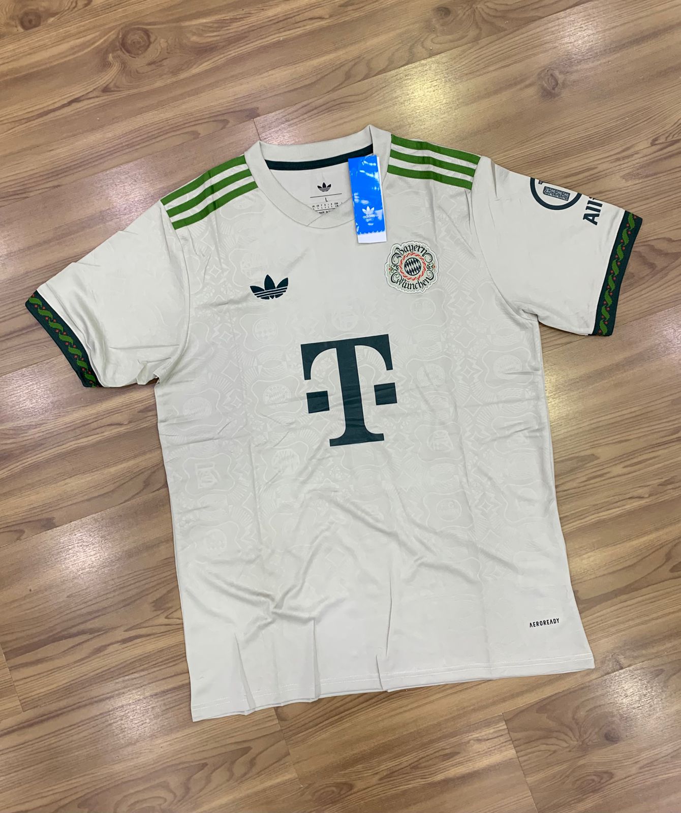 Camisa Futebol Bayern de Munique Oktoberfest 25/26