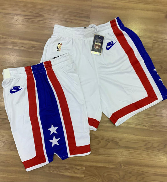 Bermuda Brooklyn Nets 2022/23 Classic Edition Swingman branco e azul