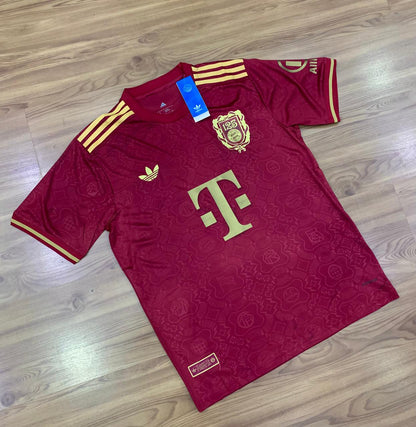 Camisa Futebol Bayern de Munique_Edição especial 125 anos_vermelha