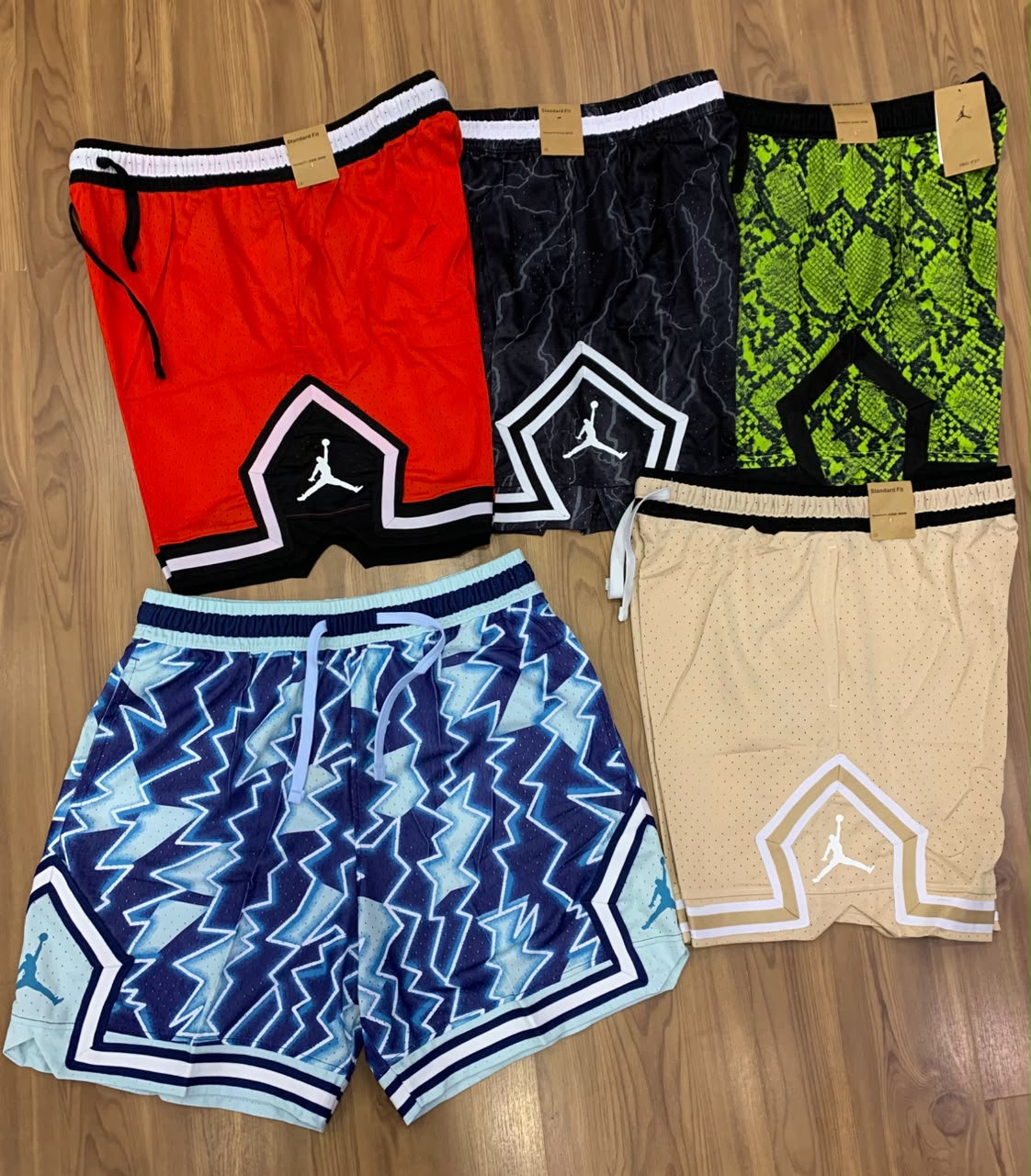 KIT 5 Shorts Jordan XL _ cores variadas
