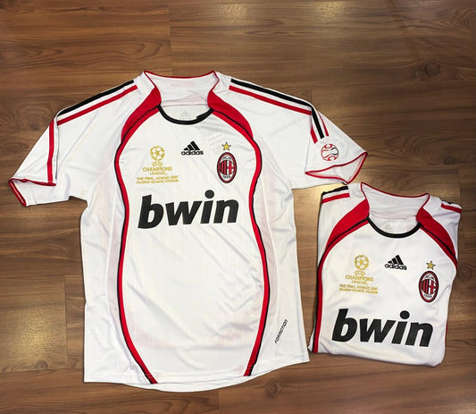 Camisa retrô do AC Milan modelo 2_away_Champions League de 2007