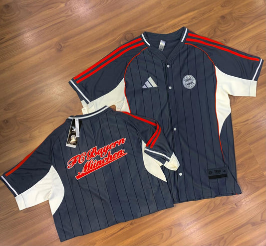 Camisa Bayern München US Pack estilo baseball
