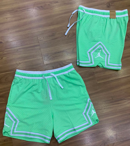 Short Jordan Verde claro